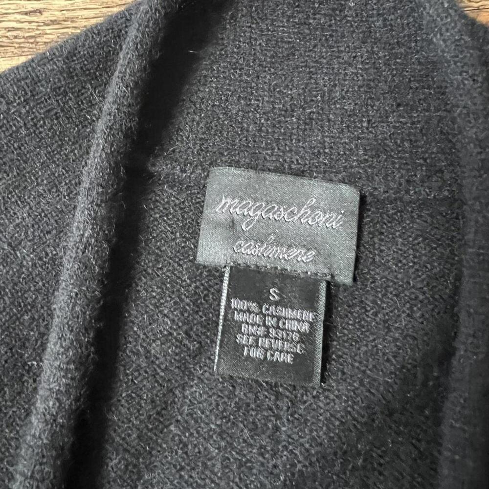 Black long soft classic basic cashmere Magaschoni… - image 3